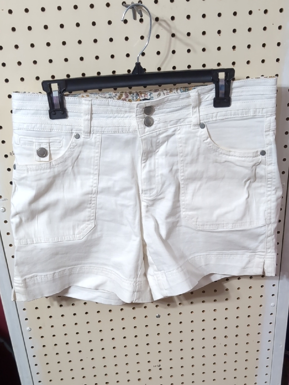 Women's White Casual Cotton Shorts